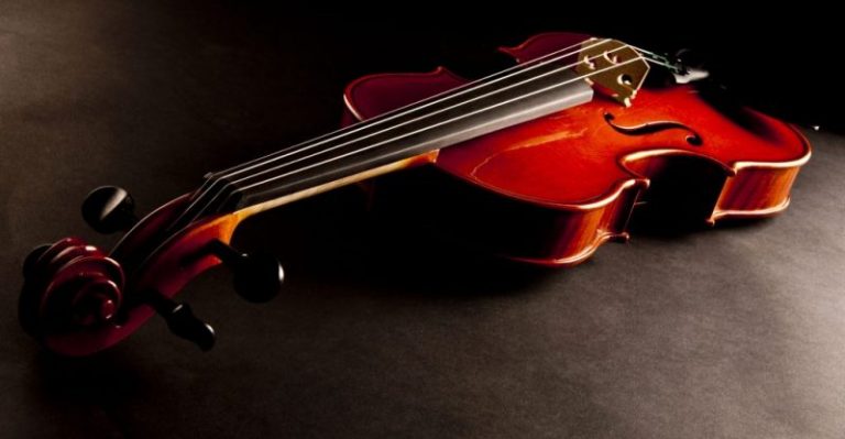 Three Tips to Choose the Right Violin Strings in Wilmington, NC